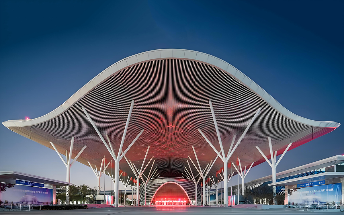 深圳國際會展中心(寶安新館)的建筑特色 深圳國際會展中心(寶安新館)的建筑特色