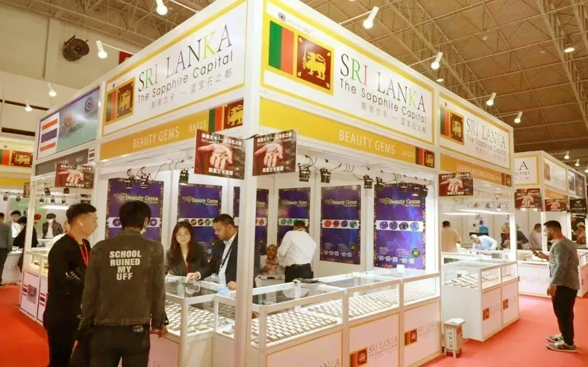 深圳展位搭建商利用軟裝提升洽談區(qū)私密氛圍